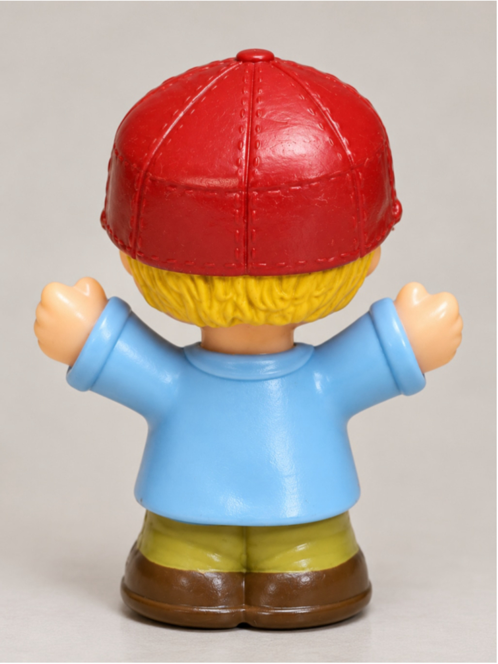 Fisher-Price Little People Boy Figure Red Hat Blue Shirt One Size - Picture 2 of 3